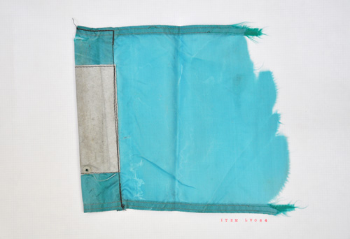 antarctic-item-064-turquoise-flag-500x342