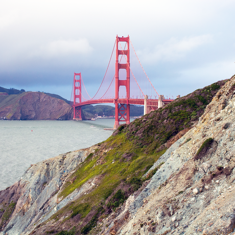 The Golden Gate Bridge from the serpentine coastal bluffs of the Presidio. [J. Karachewski © 2022]