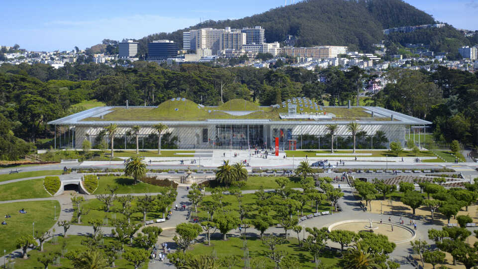 Aerial photo of the California Academy of Sciences and the Music Concourse