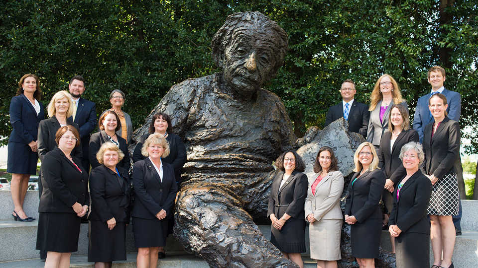 2014-15-Albert-Einstein-Fellows-Group-Photo