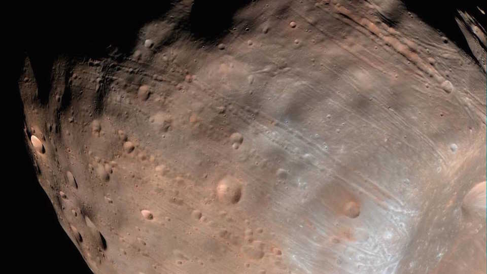 Phobos, NASA/JPL-Caltech/University of Arizona
